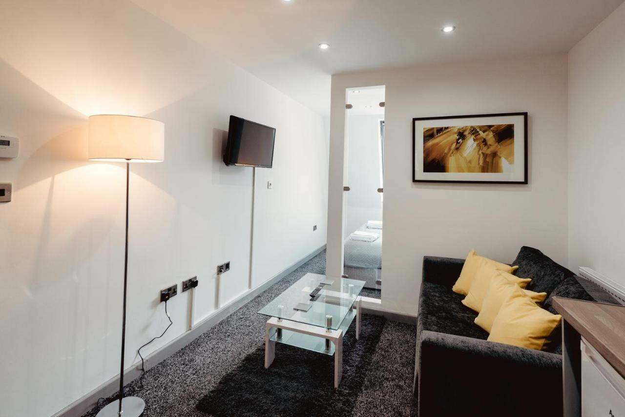 Serviced Apartments At Halifax House Esterno foto